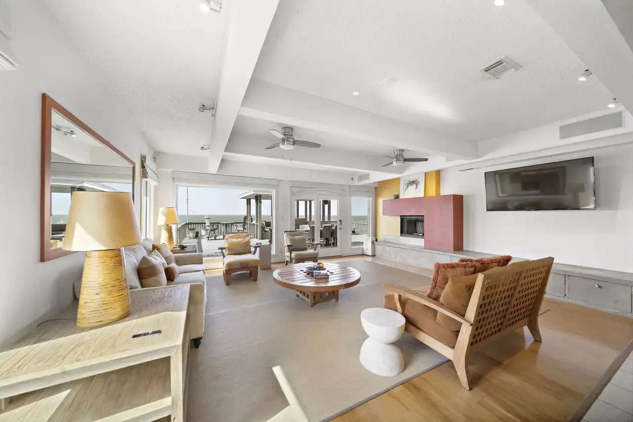 Sunsets by the Bay Rental Living Room | Beachbox