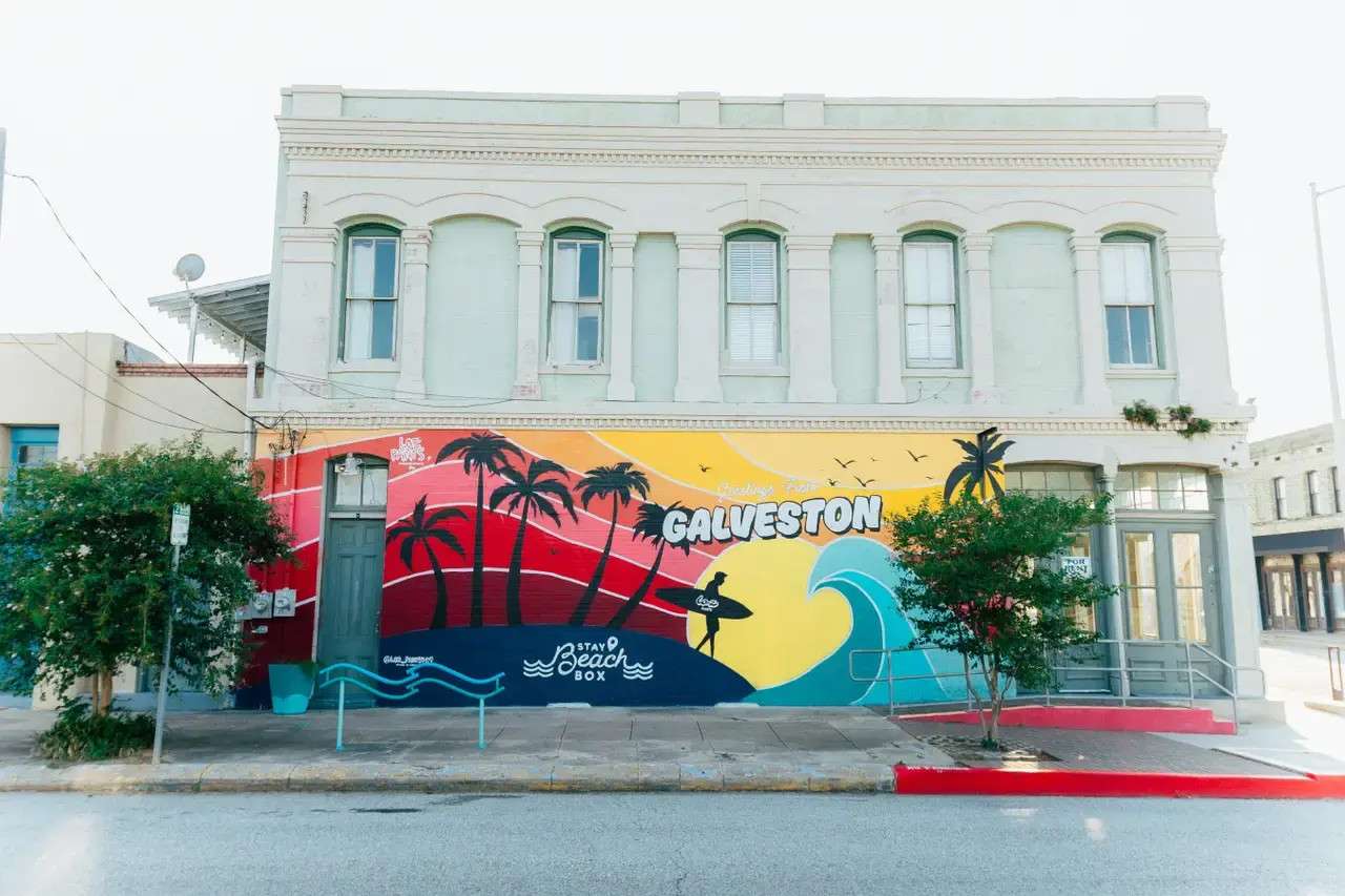 Market Street Loft Rental | Beachbox