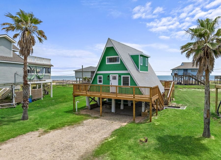 2-web-or-mls-811 Seashell Dr Aerial-3